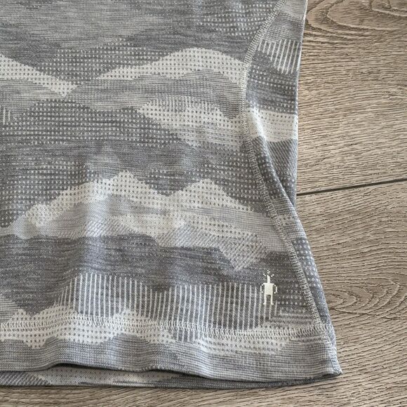 Smartwool Merino 250 Base Layer Top Shirt Women Small Grey Mountain Scape NWT - Picture 3 of 5